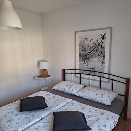 Apartments Place4You Bjelovar Eksteriør billede