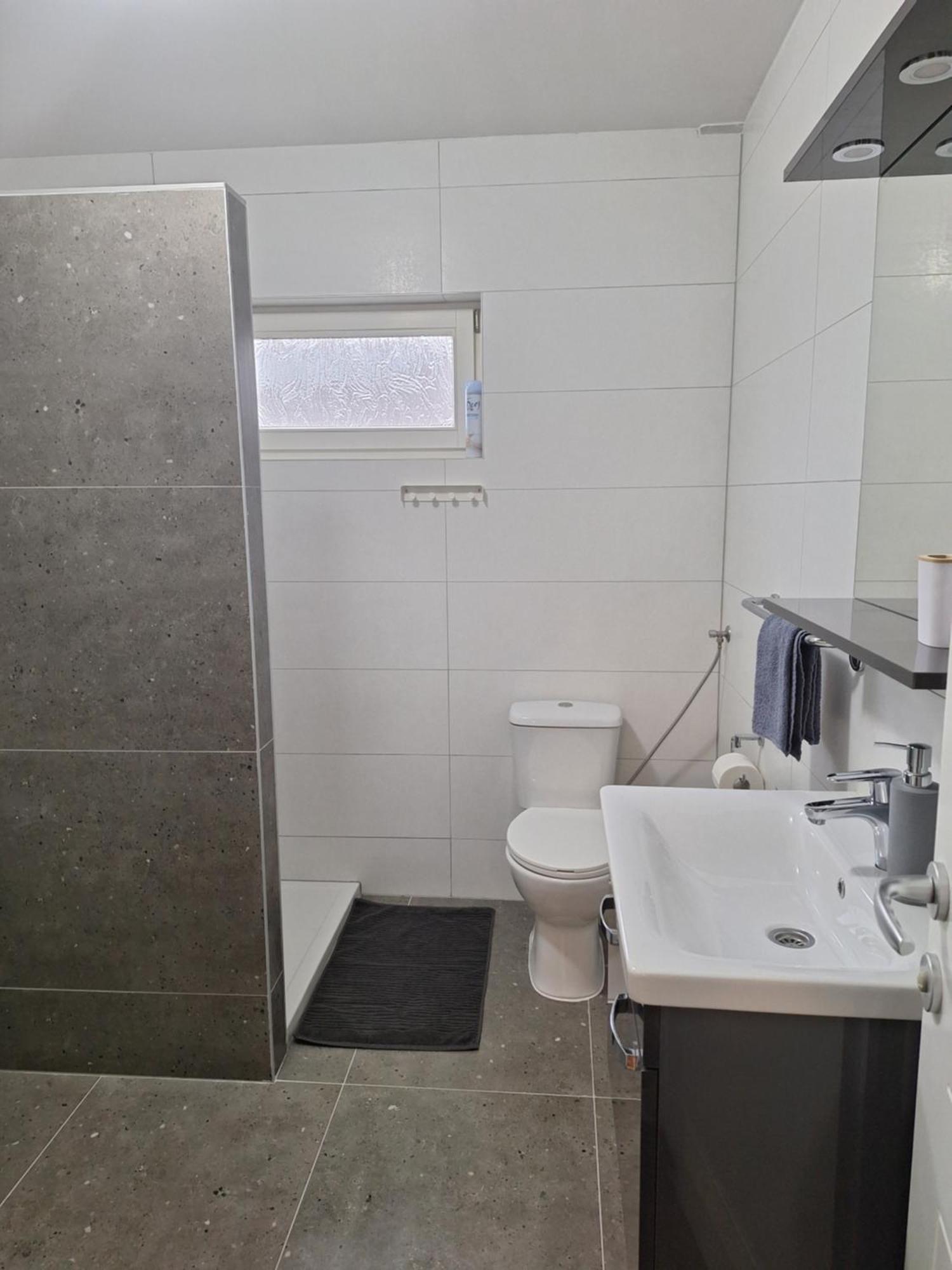 Apartments Place4You Bjelovar Eksteriør billede