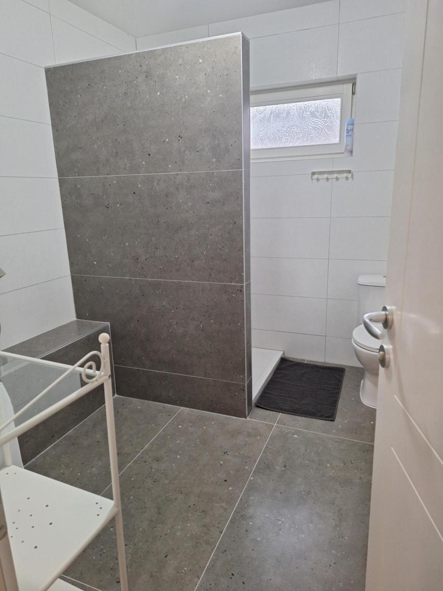 Apartments Place4You Bjelovar Eksteriør billede